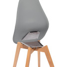 Chaise avec piètement empilable - Assise en plastique Keeve - Bois/gris - Lot de 4 - Veba