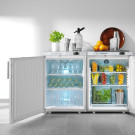 Réfrigérateur de bar sous comptoir 200L inox compresseur silencieux Eco R600a 598x679x(H)838mm - Finedine FINEDINE au meilleur p