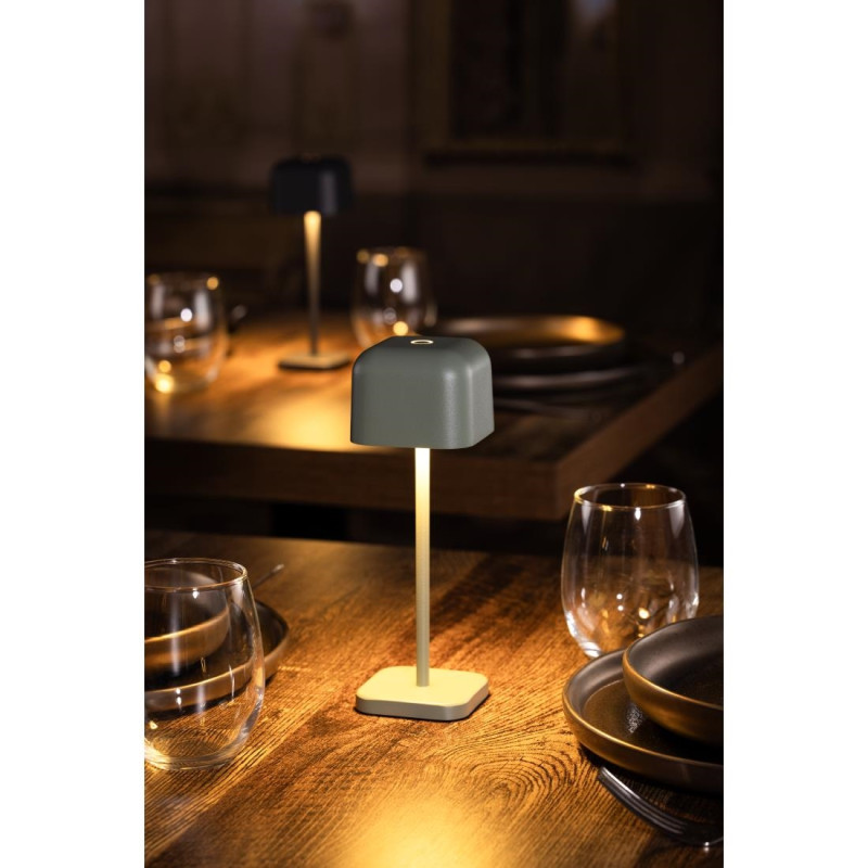Lampe de table avec abat-jour carré Lucca verte 200mm - Olympia
