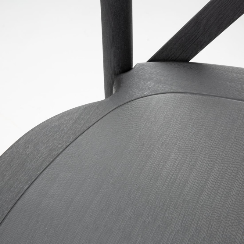 Chaises en résine à dossier croisé Manhattan noires (lot de 4) - Bolero