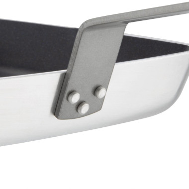 Poêle antiadhésive carrée fond rainuré 240mm - 257 x 502 x 117 mm - VOGUE