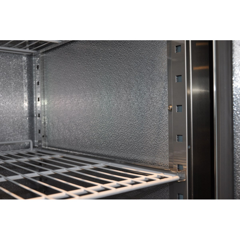 Armoire réfrigérée inox 600L - Réfrigérateur positif statique ventilé - Acier inoxydable 18/8 - Combisteel