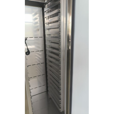 Chariot chauffant inox 17 x GN 2/1 - 720x900x1763 mm 540 l - Combisteel