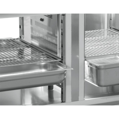 Table réfrigérée ventilée 2x 2 portes GN2/1 - Diamond  au meilleur prix sur Restock CHR