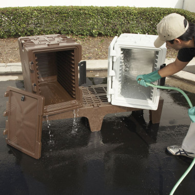 Palettes de stockage surface clayette - 52 x 122 x 30 cm - Cambro  au meilleur prix sur Restock CHR
