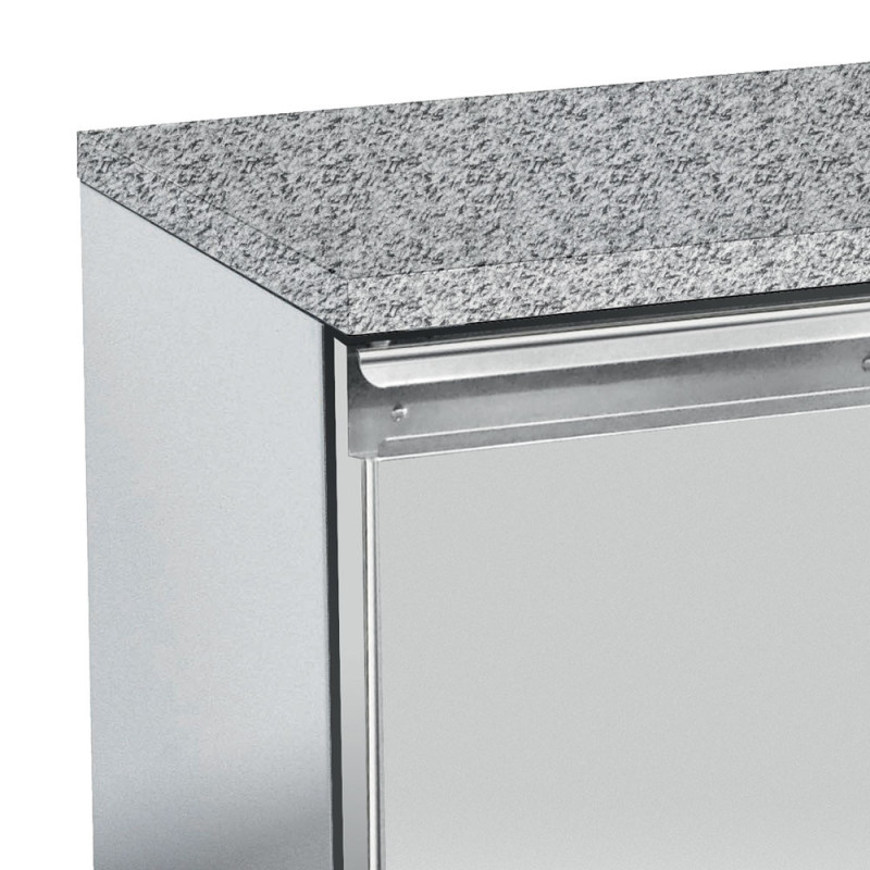 Table réfrigérée ventilée 4 portes top -granit - Diamond  au meilleur prix sur Restock CHR
