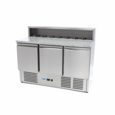 Table à Pizza Réfrigérée 400L - 3 Portes - 8 Bacs GN 1/6 - Plan de Travail Granit - Maxima  au meilleur prix sur Restock CHR