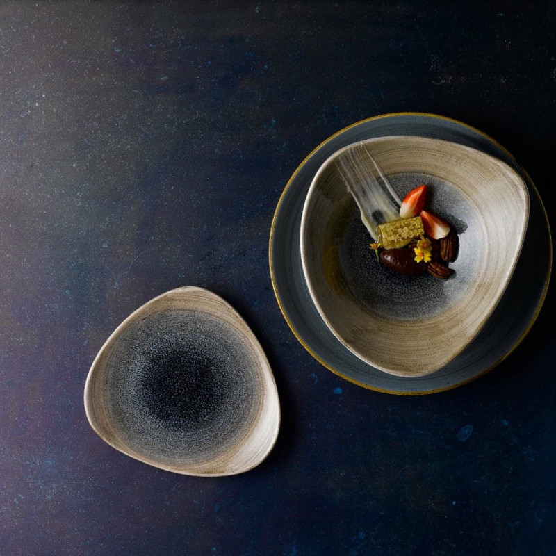 Assiette Lotus Aqueous Bayou Stonecast 9" / 229 mm - Finedine  au meilleur prix sur Restock CHR