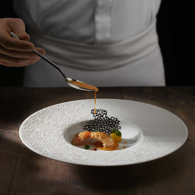 Assiette de présentation ronde L Couture 320 mm - Finedine  au meilleur prix sur Restock CHR