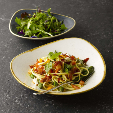 Assiette ronde Stonecast Barley White - 286 mm - Finedine  au meilleur prix sur Restock CHR