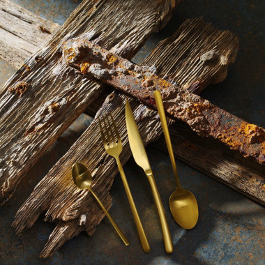 Fourchette à gâteau Amarone Gold - OVE - 153 mm - Lot de 12 - Finedine  au meilleur prix sur Restock CHR