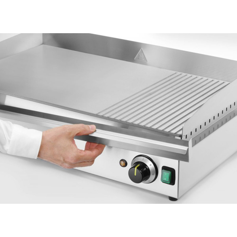 Grill rainure 1/3 - Kitchen Line - 220-240V/3500W - 697x474xH241 mm (HENDI)  au meilleur prix sur Restock CHR